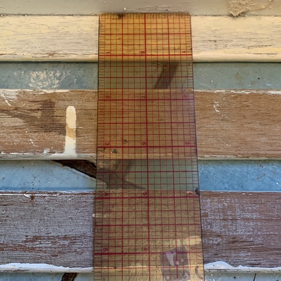 Vintage painted wooden rustic cupboard shelf. - Picture 12 of 12